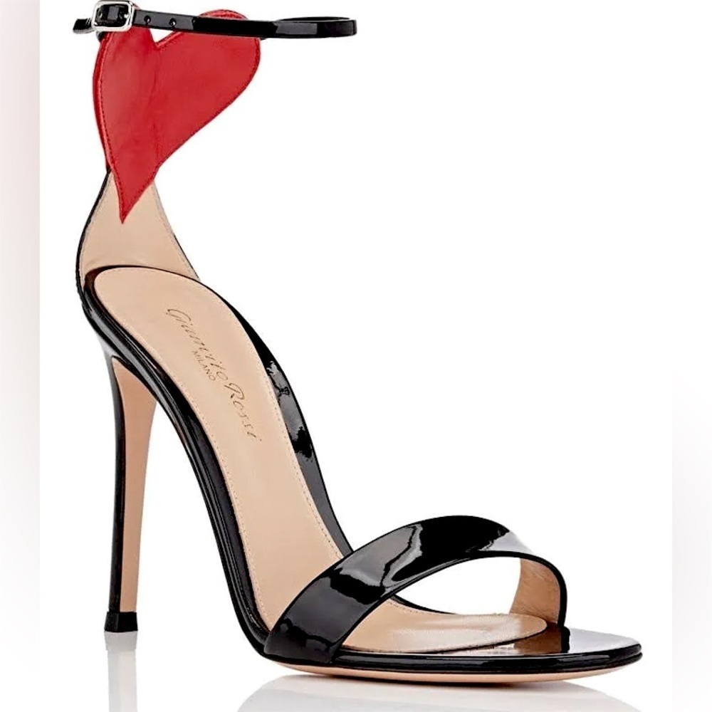 Gianvito Rossi Red Heart Heel Love Portofino 110 Black Patent IT 38 US 8 NWT